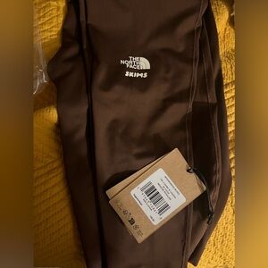 ~>SOLD<~ SKIMSxNORTH FACE COLLAB